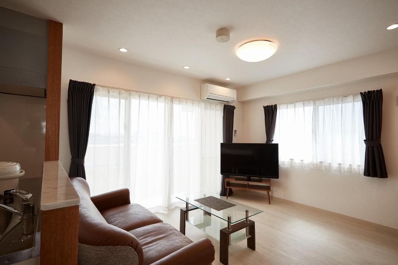 New Normal Hotel In Nago ニューノーマルホテルイン名護 Exterior foto